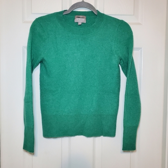 J. Crew Cashmere classic-fit crewneck sweater in Soft Green Size XS - Picture 1 of 11